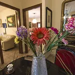B&B Luxury 3*