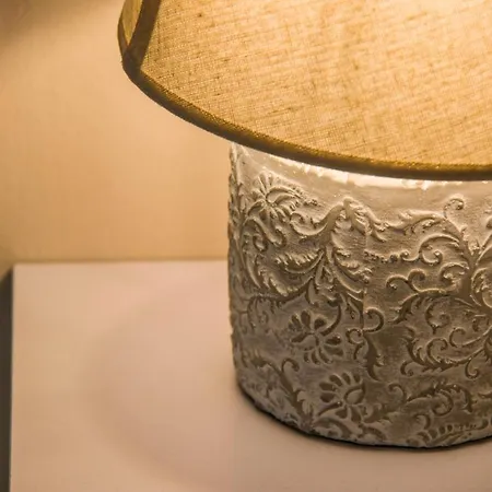 فندق مبيت وإفطار Luxury 3*