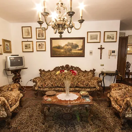 فندق مبيت وإفطار Luxury