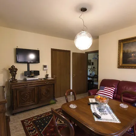 Luxury Bed and Breakfast Λέτσε