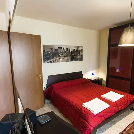 Bed and Breakfast Luxury Λέτσε