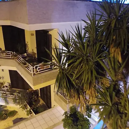 Luxury Bed & Breakfast 3*