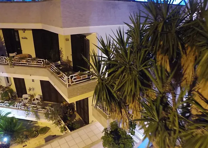 豪华住宿加早餐旅馆 住宿加早餐酒店 3*